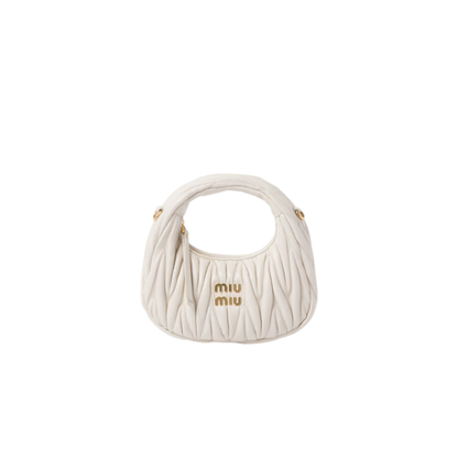 Wander matelassé nappa hobo White