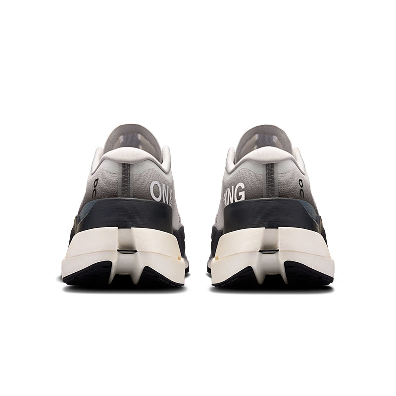 On Cloudboom Max White Black – Running Shoes
