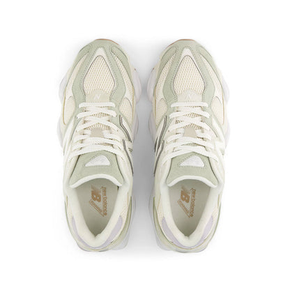 9060 "Pearl Grey"
